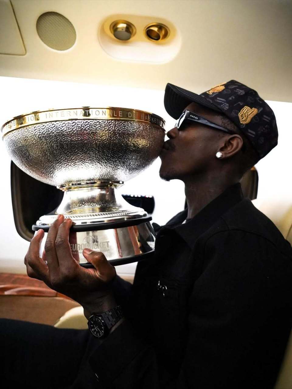 xpist, 携手字母哥