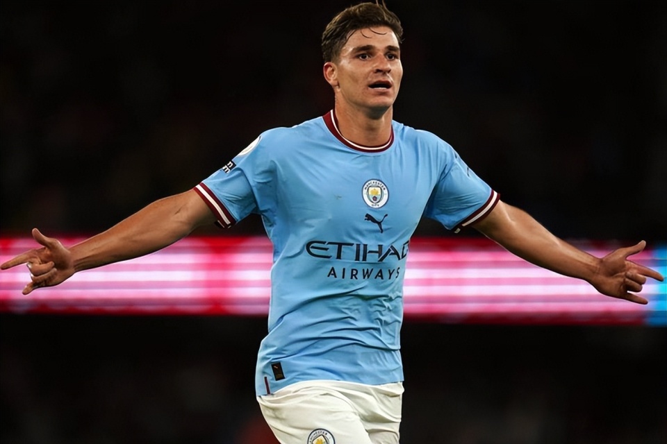 dqEMv, 的博弈当中 dqEMv, 的博弈当中